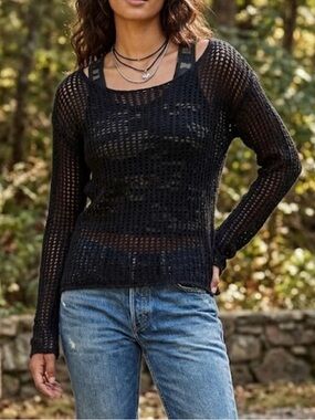John Galt loose knit mohair blend long sleeve sweater pullover semi sheer medium